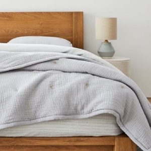 Gauze woven Quilted Bed Spreads 400Gsm